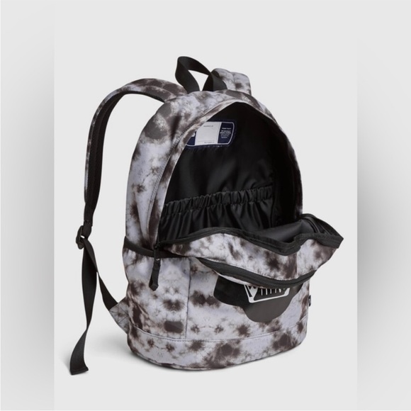 GapKids Star Wars Darth Vader Recycled Tie-Dye Backpack - Picture 2 of 6